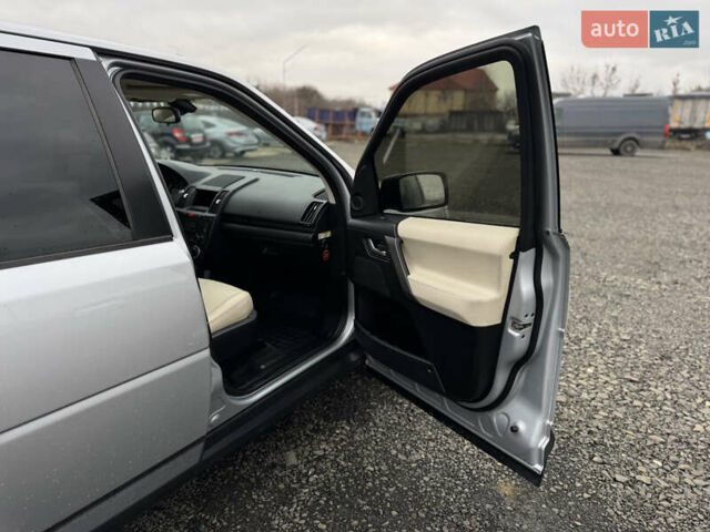 Серый Ленд Ровер Фрилендер, объемом двигателя 2.2 л и пробегом 229 тыс. км за 9950 $, фото 26 на Automoto.ua