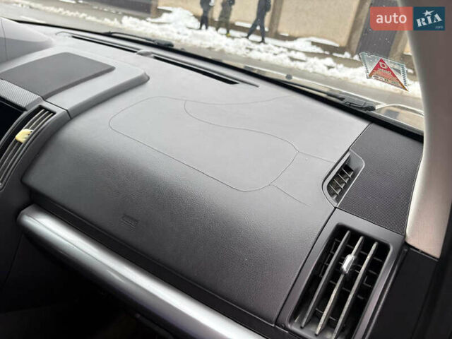 Сірий Ленд Ровер Freelander, об'ємом двигуна 2.18 л та пробігом 268 тис. км за 8350 $, фото 12 на Automoto.ua