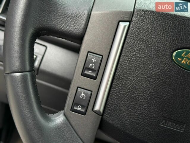 Сірий Ленд Ровер Freelander, об'ємом двигуна 2.18 л та пробігом 303 тис. км за 11200 $, фото 24 на Automoto.ua