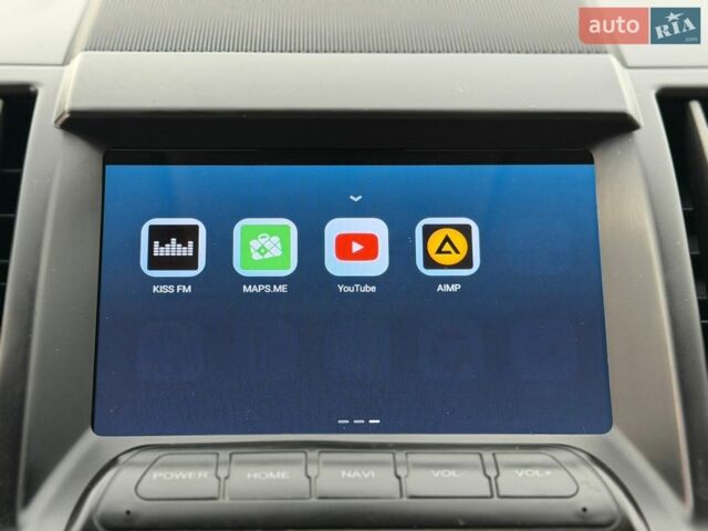 Сірий Ленд Ровер Freelander, об'ємом двигуна 2.18 л та пробігом 303 тис. км за 11200 $, фото 30 на Automoto.ua