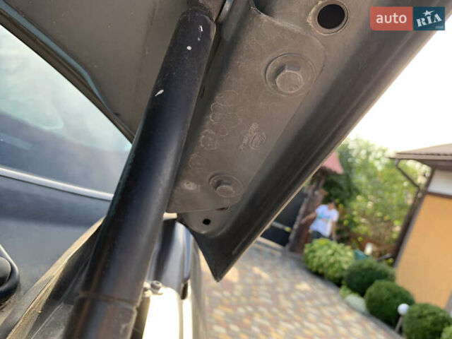 Сірий Ленд Ровер Freelander, об'ємом двигуна 2.2 л та пробігом 283 тис. км за 9250 $, фото 125 на Automoto.ua
