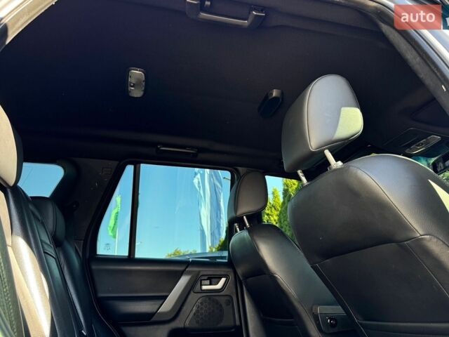Сірий Ленд Ровер Freelander, об'ємом двигуна 2.2 л та пробігом 390 тис. км за 9990 $, фото 26 на Automoto.ua