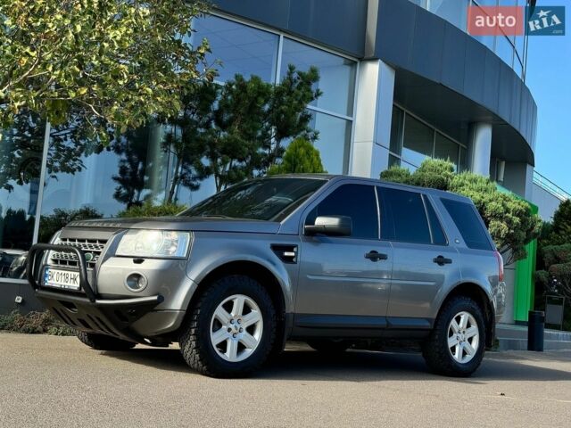 Сірий Ленд Ровер Freelander, об'ємом двигуна 2.2 л та пробігом 390 тис. км за 9990 $, фото 3 на Automoto.ua