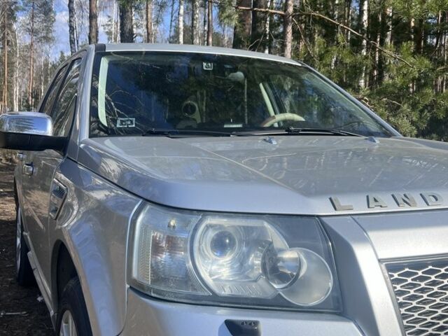 Сірий Ленд Ровер Freelander, об'ємом двигуна 3.2 л та пробігом 157 тис. км за 10000 $, фото 5 на Automoto.ua