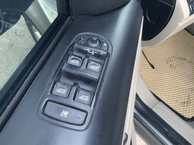 Сірий Ленд Ровер Freelander, об'ємом двигуна 2.18 л та пробігом 272 тис. км за 11000 $, фото 10 на Automoto.ua