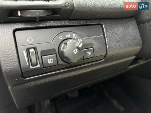 Серый Ленд Ровер Фрилендер, объемом двигателя 2.2 л и пробегом 229 тыс. км за 9950 $, фото 18 на Automoto.ua