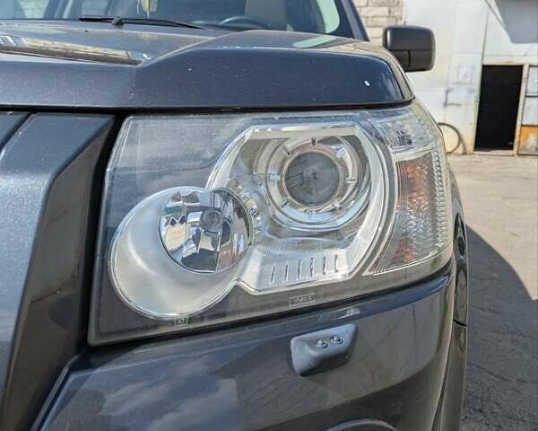 Сірий Ленд Ровер Freelander, об'ємом двигуна 2.18 л та пробігом 290 тис. км за 10200 $, фото 1 на Automoto.ua