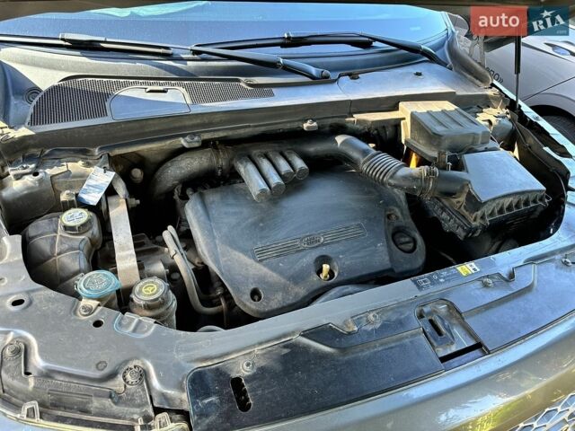 Сірий Ленд Ровер Freelander, об'ємом двигуна 2.2 л та пробігом 390 тис. км за 9990 $, фото 38 на Automoto.ua