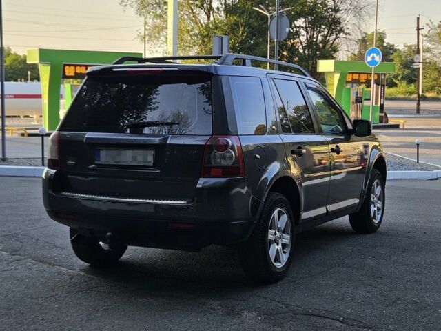 Сірий Ленд Ровер Freelander, об'ємом двигуна 2.2 л та пробігом 260 тис. км за 4991 $, фото 3 на Automoto.ua
