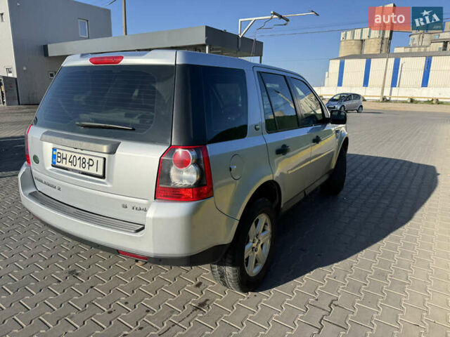 Сірий Ленд Ровер Freelander, об'ємом двигуна 2.18 л та пробігом 291 тис. км за 10200 $, фото 6 на Automoto.ua