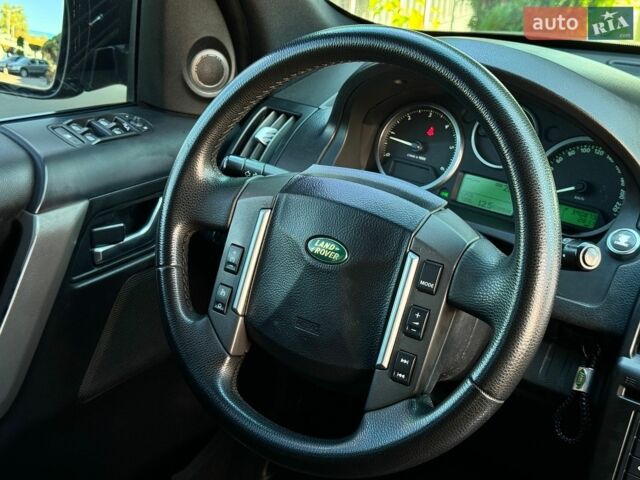 Сірий Ленд Ровер Freelander, об'ємом двигуна 2.2 л та пробігом 390 тис. км за 9990 $, фото 19 на Automoto.ua