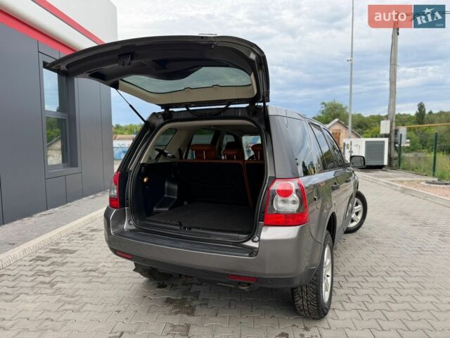 Сірий Ленд Ровер Freelander, об'ємом двигуна 2.18 л та пробігом 303 тис. км за 11200 $, фото 37 на Automoto.ua