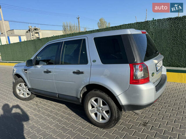 Сірий Ленд Ровер Freelander, об'ємом двигуна 2.18 л та пробігом 291 тис. км за 10200 $, фото 3 на Automoto.ua