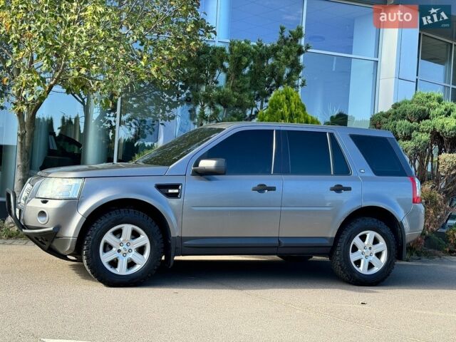 Сірий Ленд Ровер Freelander, об'ємом двигуна 2.2 л та пробігом 390 тис. км за 9990 $, фото 2 на Automoto.ua