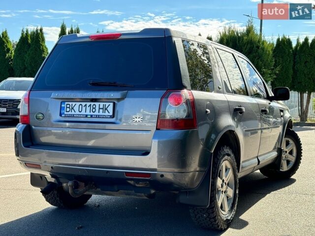 Сірий Ленд Ровер Freelander, об'ємом двигуна 2.2 л та пробігом 390 тис. км за 9990 $, фото 9 на Automoto.ua