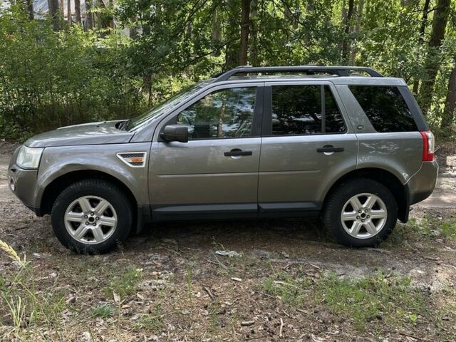 Сірий Ленд Ровер Freelander, об'ємом двигуна 2.2 л та пробігом 380 тис. км за 5400 $, фото 1 на Automoto.ua