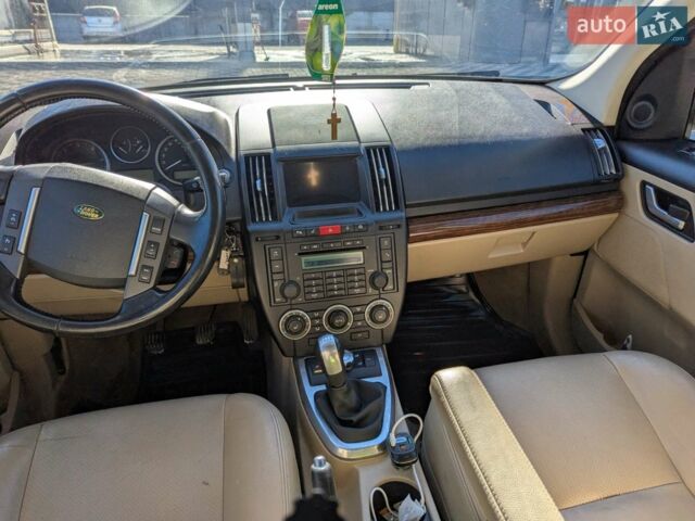 Сірий Ленд Ровер Freelander, об'ємом двигуна 2.18 л та пробігом 290 тис. км за 9100 $, фото 8 на Automoto.ua