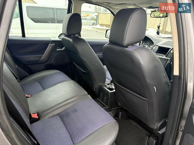 Сірий Ленд Ровер Freelander, об'ємом двигуна 2.18 л та пробігом 268 тис. км за 8350 $, фото 9 на Automoto.ua