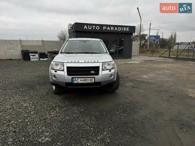 Серый Ленд Ровер Фрилендер, объемом двигателя 2.2 л и пробегом 229 тыс. км за 9950 $, фото 2 на Automoto.ua