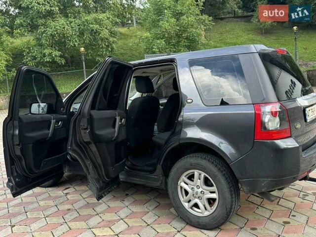 Сірий Ленд Ровер Freelander, об'ємом двигуна 2.18 л та пробігом 240 тис. км за 12600 $, фото 4 на Automoto.ua