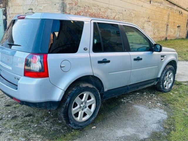 Сірий Ленд Ровер Freelander, об'ємом двигуна 2.2 л та пробігом 200 тис. км за 2621 $, фото 3 на Automoto.ua