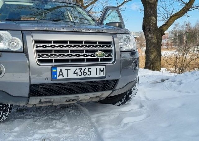 Серый Ленд Ровер Фрилендер, объемом двигателя 2.2 л и пробегом 277 тыс. км за 11900 $, фото 22 на Automoto.ua