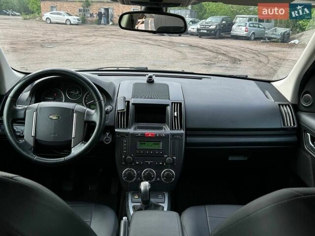Сірий Ленд Ровер Freelander, об'ємом двигуна 2.18 л та пробігом 340 тис. км за 8500 $, фото 12 на Automoto.ua