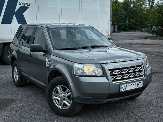 Сірий Ленд Ровер Freelander, об'ємом двигуна 2.2 л та пробігом 335 тис. км за 8600 $, фото 4 на Automoto.ua