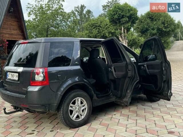 Сірий Ленд Ровер Freelander, об'ємом двигуна 2.18 л та пробігом 240 тис. км за 12600 $, фото 5 на Automoto.ua