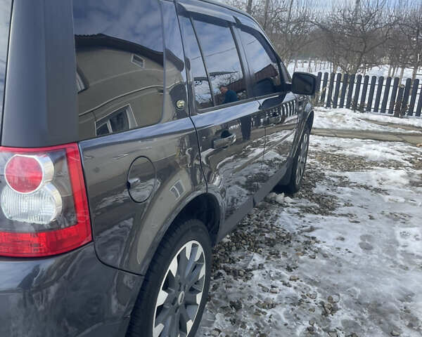 Серый Ленд Ровер Фрилендер, объемом двигателя 2.2 л и пробегом 276 тыс. км за 12000 $, фото 4 на Automoto.ua