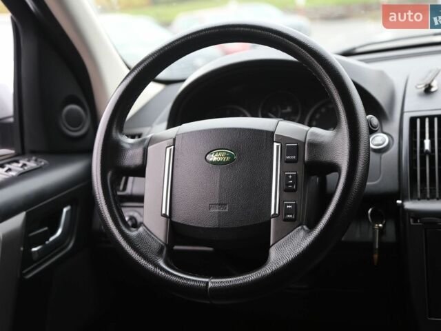 Сірий Ленд Ровер Freelander, об'ємом двигуна 2.18 л та пробігом 229 тис. км за 9999 $, фото 15 на Automoto.ua