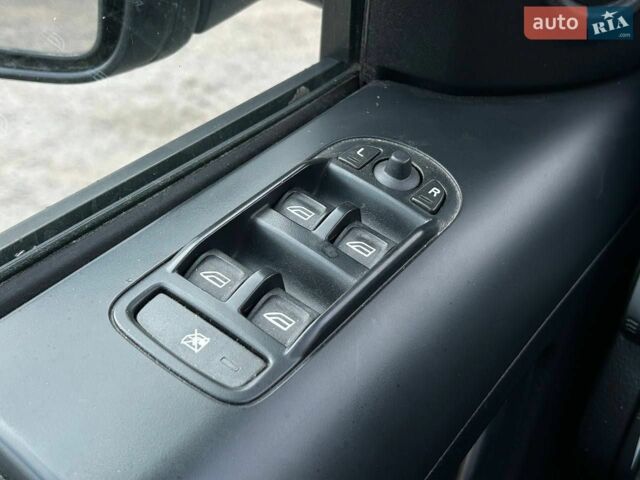 Сірий Ленд Ровер Freelander, об'ємом двигуна 2.2 л та пробігом 340 тис. км за 8500 $, фото 8 на Automoto.ua