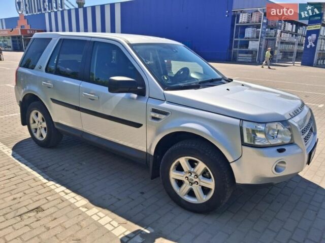 Сірий Ленд Ровер Freelander, об'ємом двигуна 2.18 л та пробігом 258 тис. км за 10500 $, фото 4 на Automoto.ua