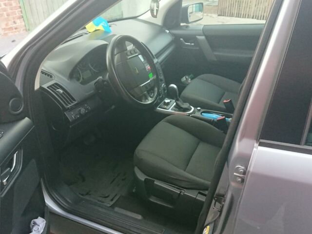 Сірий Ленд Ровер Freelander, об'ємом двигуна 2.2 л та пробігом 190 тис. км за 13100 $, фото 8 на Automoto.ua