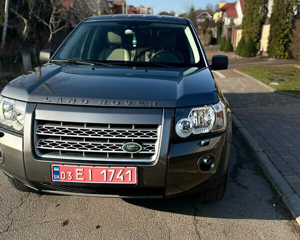 Сірий Ленд Ровер Freelander, об'ємом двигуна 2.2 л та пробігом 195 тис. км за 12850 $, фото 3 на Automoto.ua