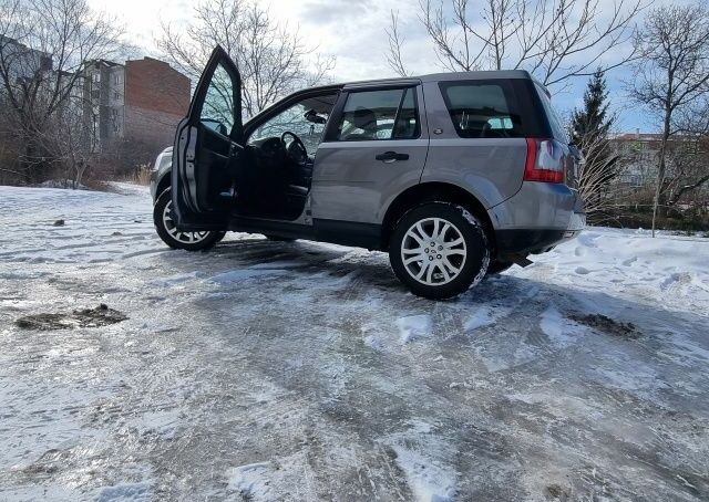 Серый Ленд Ровер Фрилендер, объемом двигателя 2.2 л и пробегом 277 тыс. км за 11900 $, фото 12 на Automoto.ua