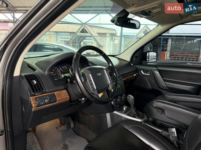 Серый Ленд Ровер Фрилендер, объемом двигателя 2.18 л и пробегом 231 тыс. км за 11990 $, фото 24 на Automoto.ua