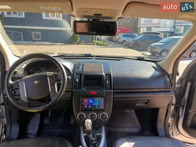 Сірий Ленд Ровер Freelander, об'ємом двигуна 2.18 л та пробігом 226 тис. км за 9600 $, фото 16 на Automoto.ua