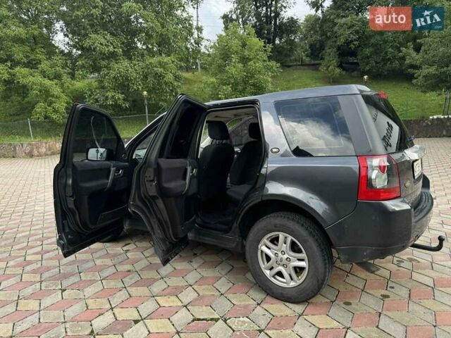 Сірий Ленд Ровер Freelander, об'ємом двигуна 2.18 л та пробігом 240 тис. км за 12600 $, фото 8 на Automoto.ua