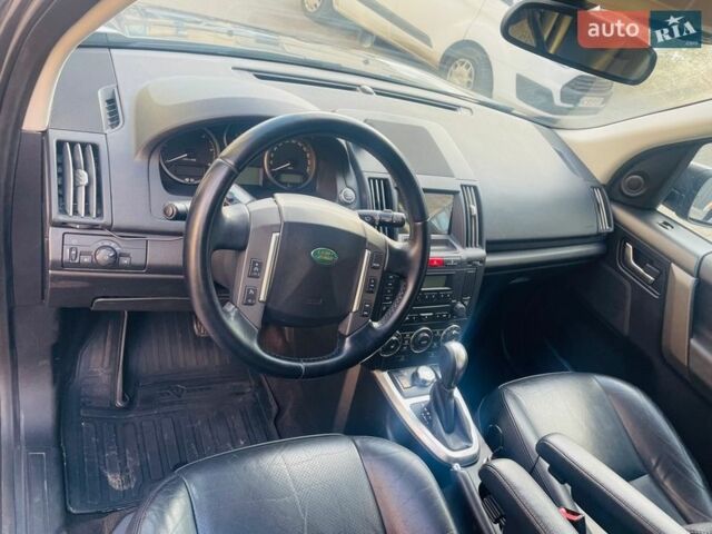 Серый Ленд Ровер Фрилендер, объемом двигателя 2.2 л и пробегом 200 тыс. км за 12500 $, фото 6 на Automoto.ua