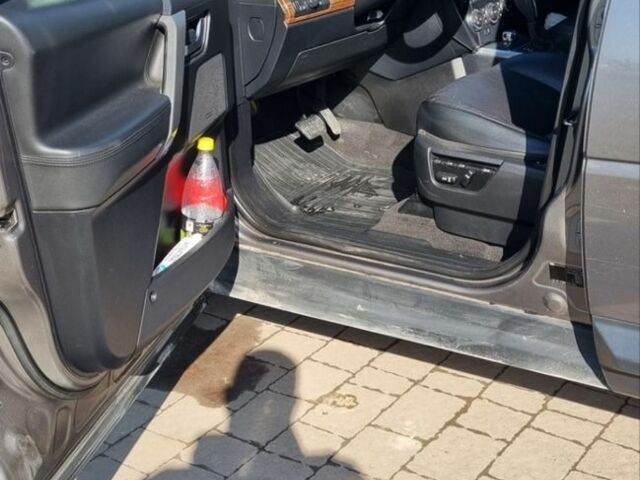 Сірий Ленд Ровер Freelander, об'ємом двигуна 2.2 л та пробігом 277 тис. км за 11800 $, фото 25 на Automoto.ua