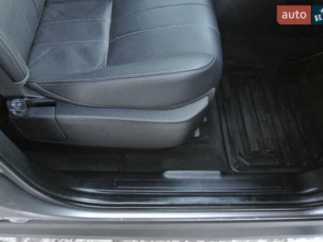 Серый Ленд Ровер Фрилендер, объемом двигателя 2.2 л и пробегом 149 тыс. км за 13500 $, фото 16 на Automoto.ua