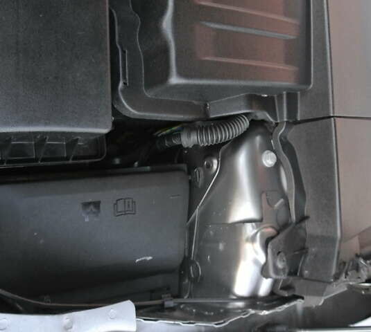 Серый Ленд Ровер Фрилендер, объемом двигателя 2.2 л и пробегом 149 тыс. км за 13500 $, фото 43 на Automoto.ua