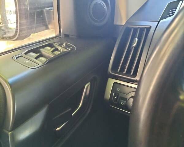 Сірий Ленд Ровер Freelander, об'ємом двигуна 2.18 л та пробігом 308 тис. км за 13200 $, фото 1 на Automoto.ua