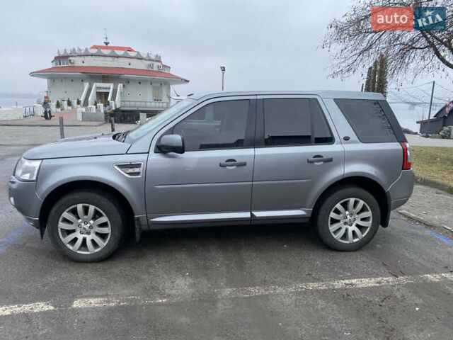Сірий Ленд Ровер Freelander, об'ємом двигуна 2.18 л та пробігом 196 тис. км за 13500 $, фото 3 на Automoto.ua