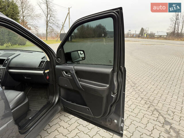 Сірий Ленд Ровер Freelander, об'ємом двигуна 2.18 л та пробігом 242 тис. км за 12450 $, фото 17 на Automoto.ua