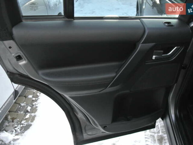 Серый Ленд Ровер Фрилендер, объемом двигателя 2.2 л и пробегом 149 тыс. км за 13500 $, фото 12 на Automoto.ua