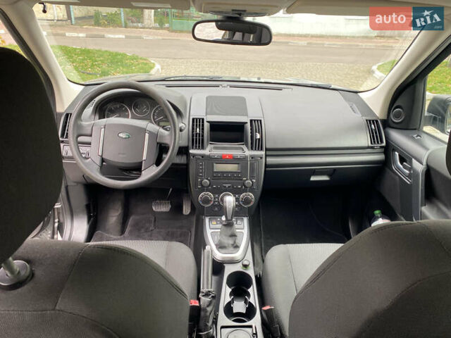 Серый Ленд Ровер Фрилендер, объемом двигателя 2.18 л и пробегом 143 тыс. км за 13700 $, фото 7 на Automoto.ua
