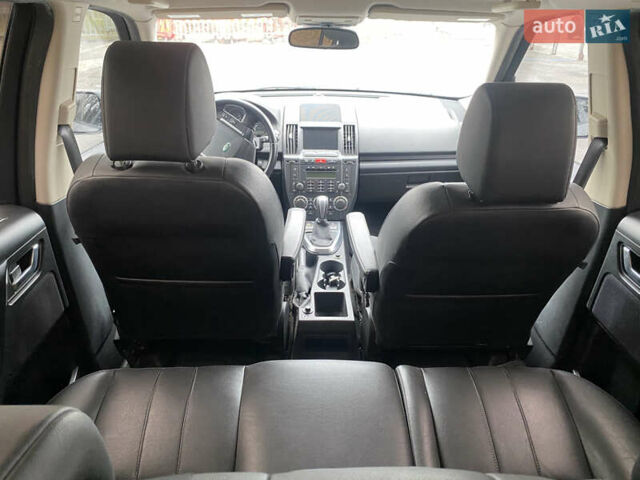 Сірий Ленд Ровер Freelander, об'ємом двигуна 2.18 л та пробігом 196 тис. км за 13500 $, фото 13 на Automoto.ua