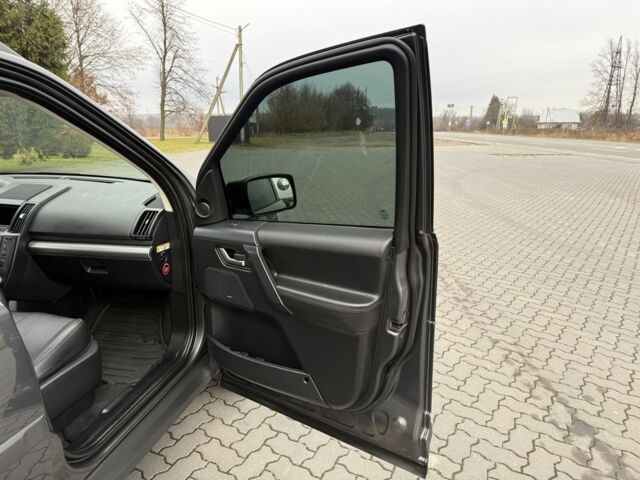 Серый Ленд Ровер Фрилендер, объемом двигателя 2.2 л и пробегом 242 тыс. км за 12450 $, фото 14 на Automoto.ua